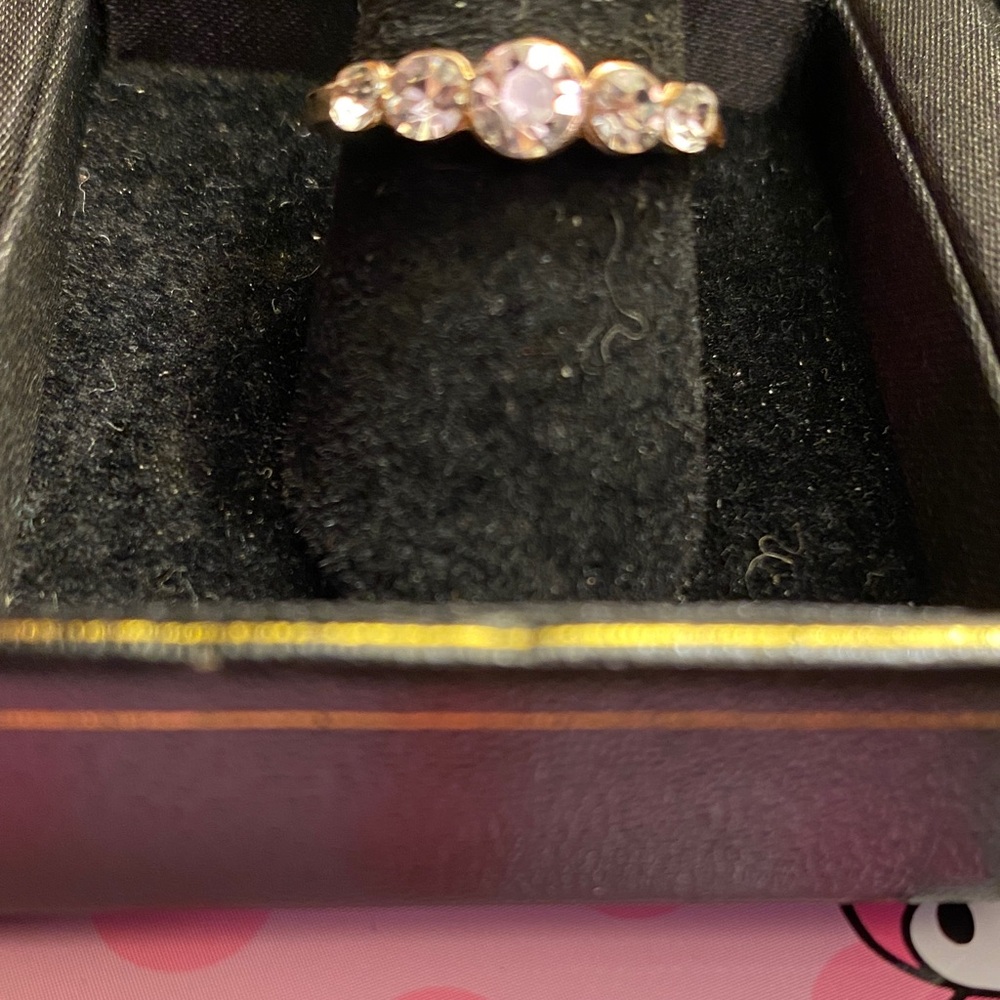 🩷Gold Band with Gemstones Women's Ring